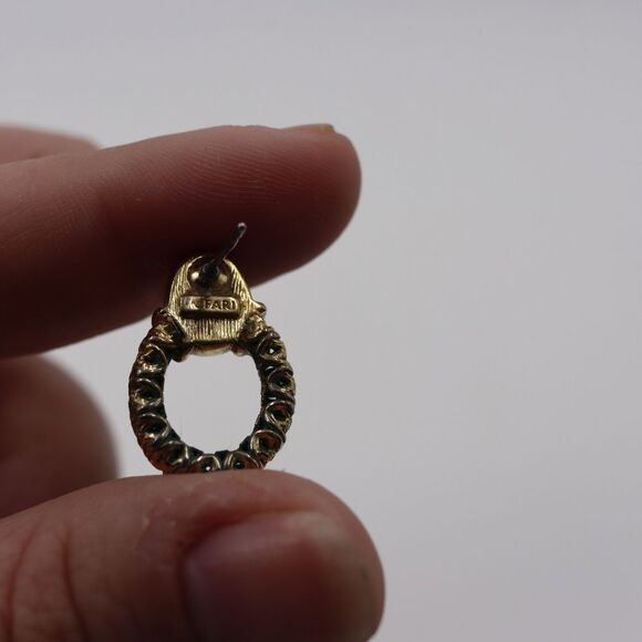 Trifari Vintage Oval Pearl Post Earrings | Oval Gold Tone Frame Costume Jewelry - Picture 3 of 9